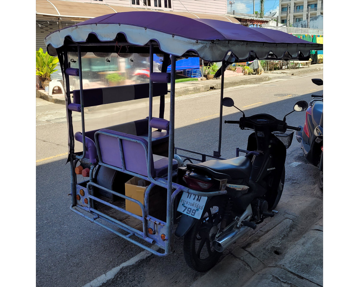 Motorcycle with sidecar, Prachuap