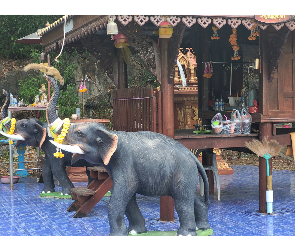 Wat Ao Noi